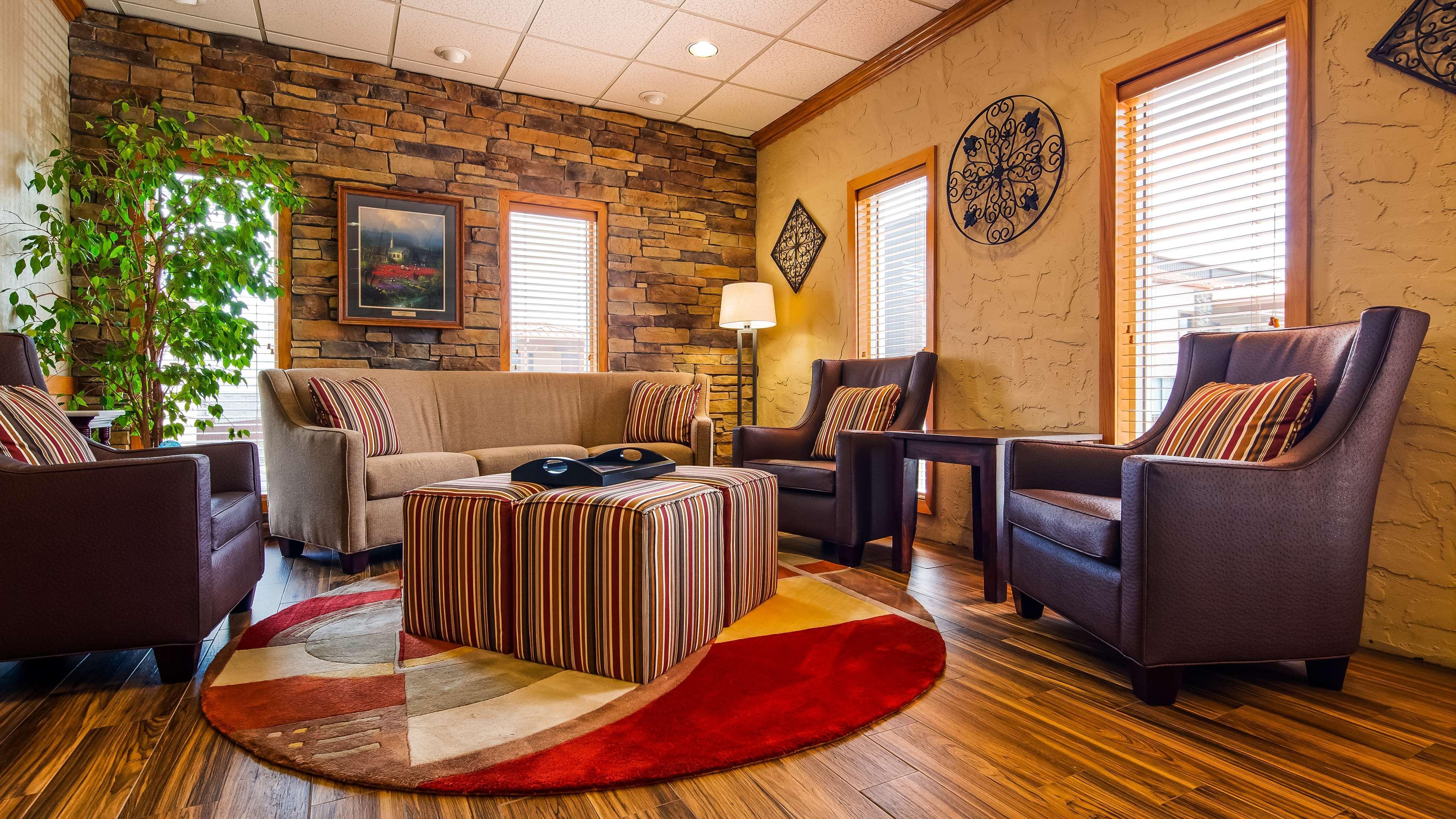 Best Western Center Pointe Inn Branson Bagian luar foto