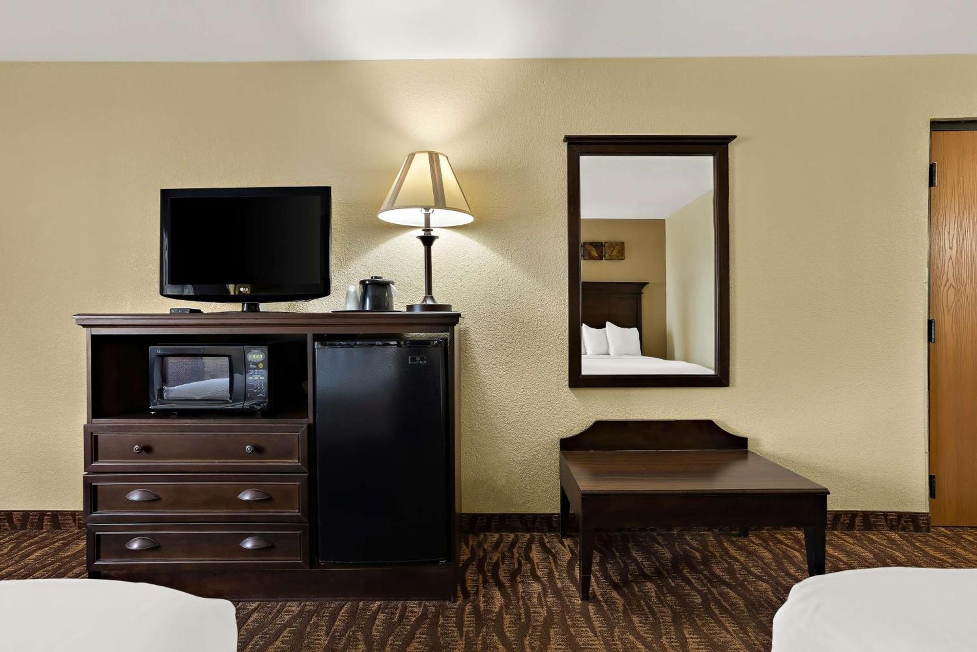 Best Western Center Pointe Inn Branson Bagian luar foto